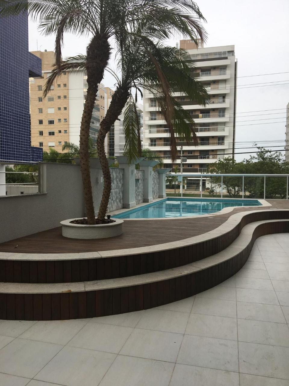 Apartamento Apto novo há 250 mts da praia Governador Celso Ramos Exterior foto