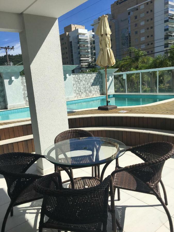 Apartamento Apto novo há 250 mts da praia Governador Celso Ramos Exterior foto